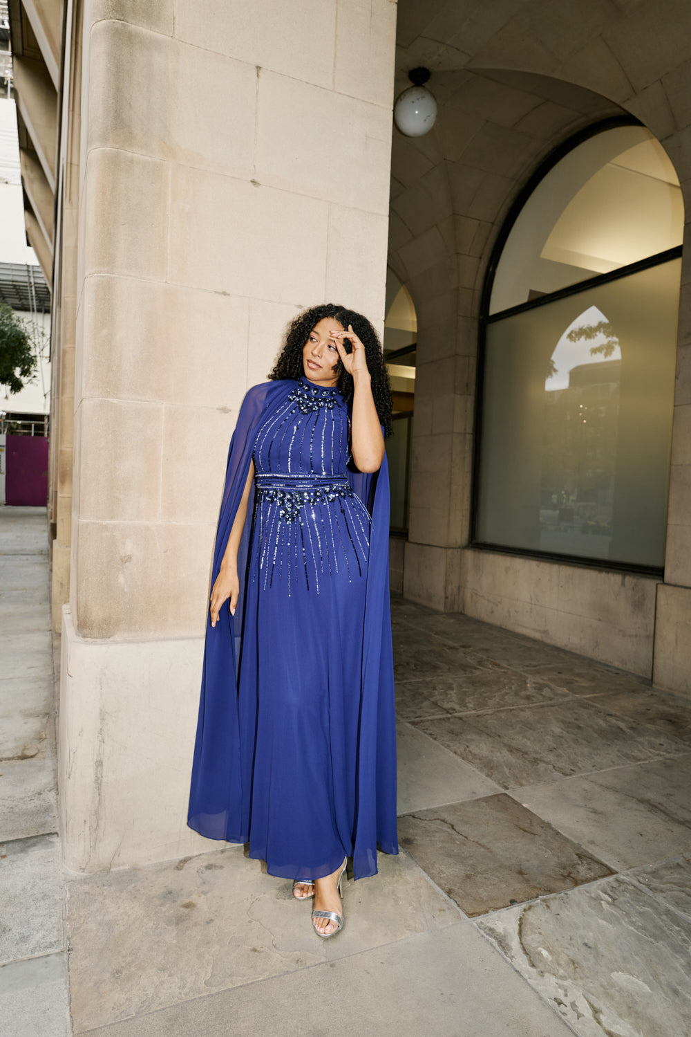 embellished long sleeve maxi dress in blue navy blue long sleeve maxi dress Navy Embellished High Neck Long Sleeve A Line Gown-parroquiadesanalbertomagno.com