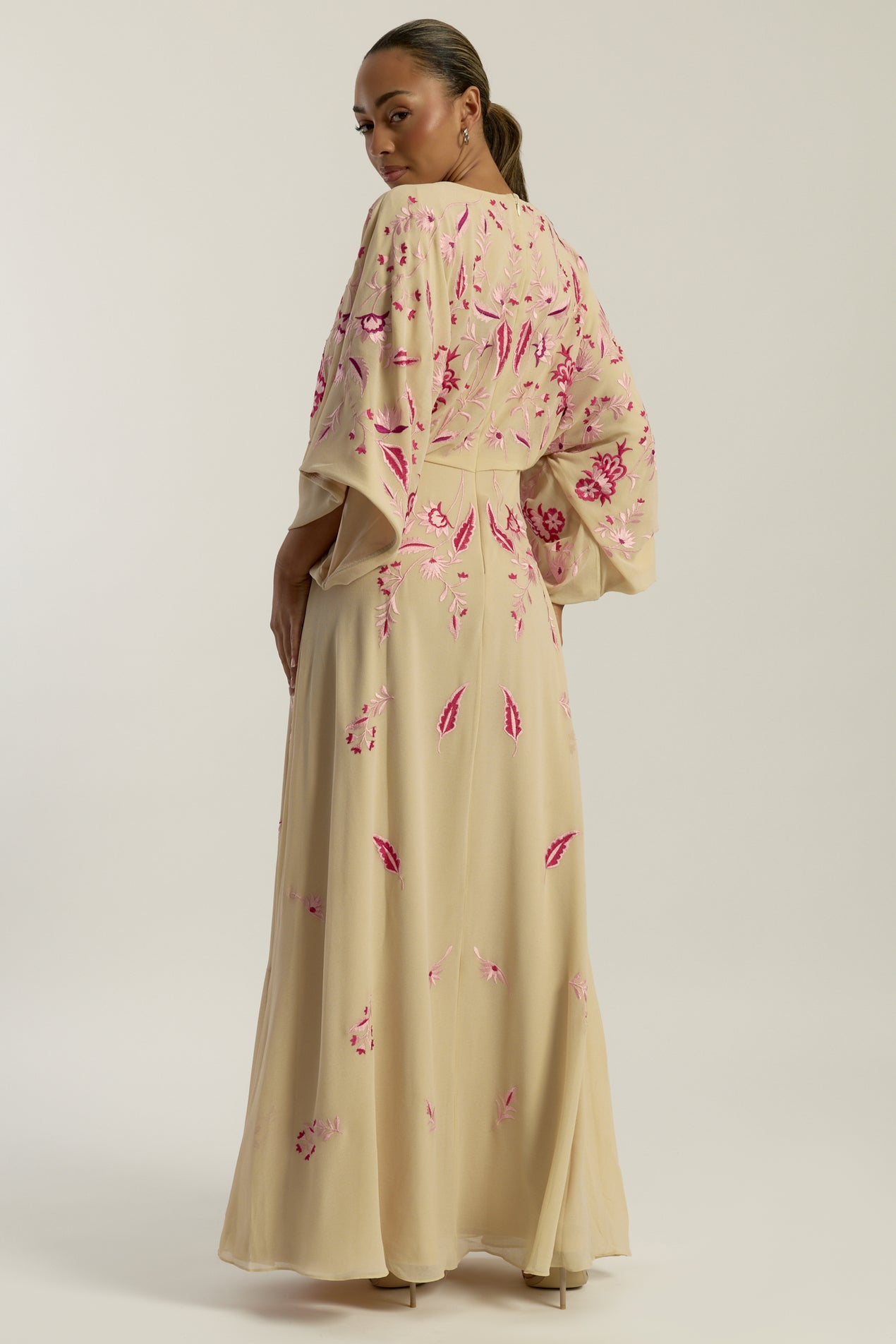 chinese dress ladies Elegant Red Floral High-Low Midi Dress – Long Sleeve, Button-Up, Garden Party